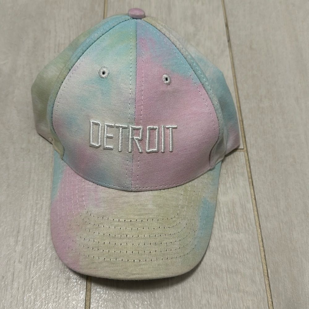 New Rainbow Detroit hat